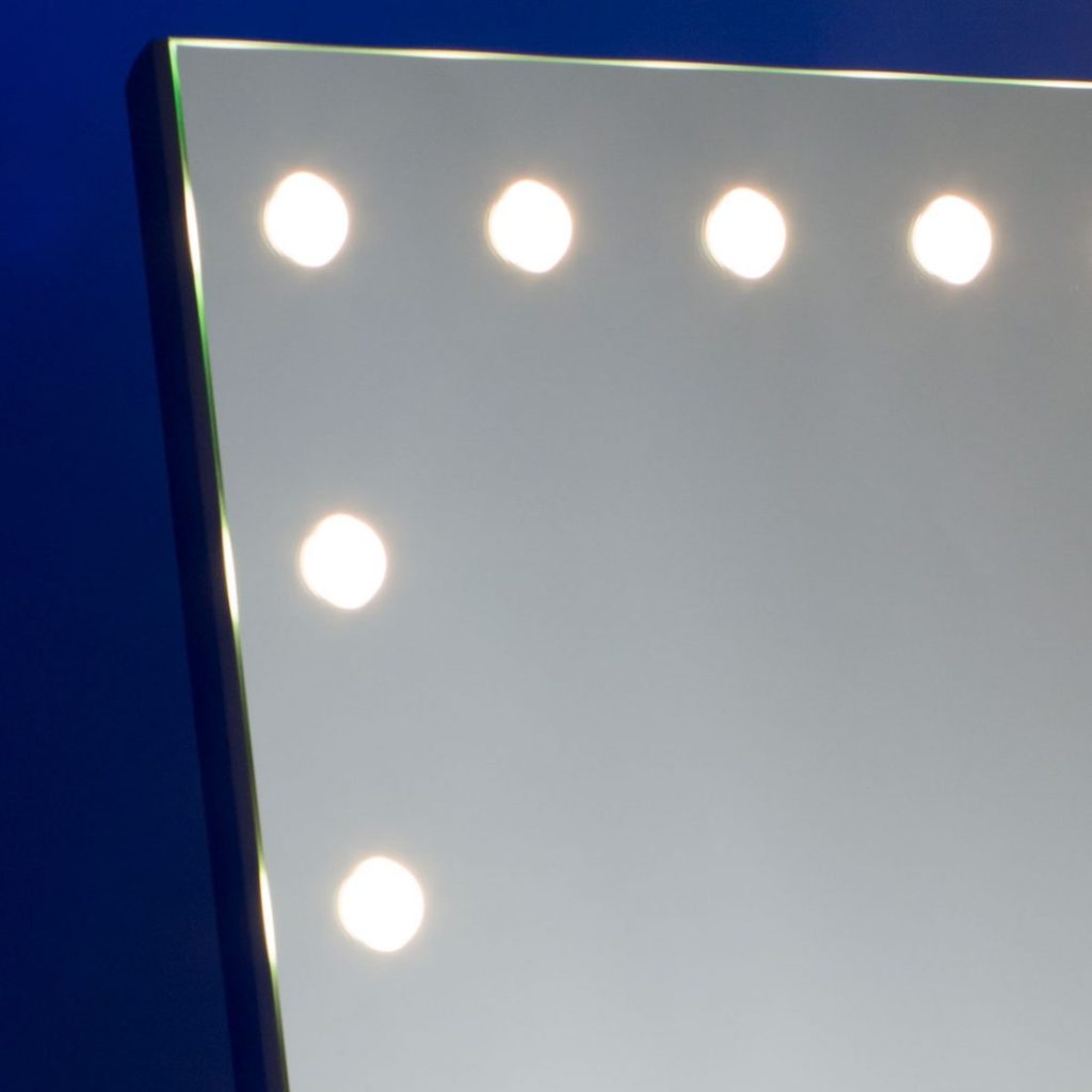 Gli specchi Unica in bagno