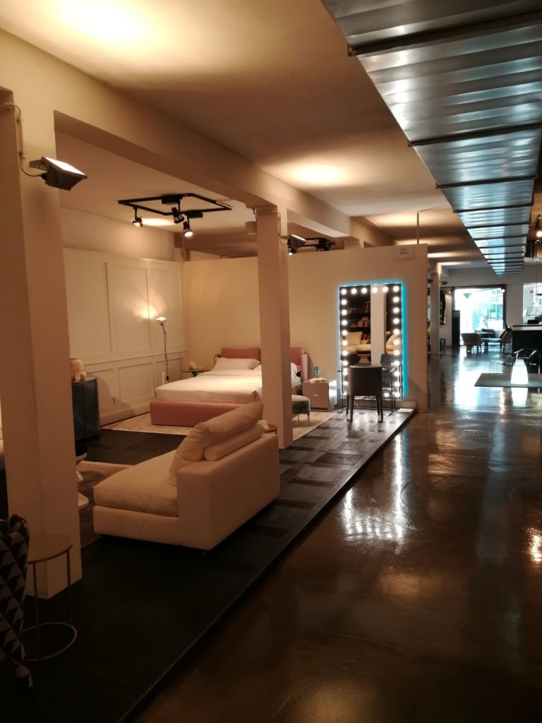Unica illuminated ilight and rgb bedroom mirrors