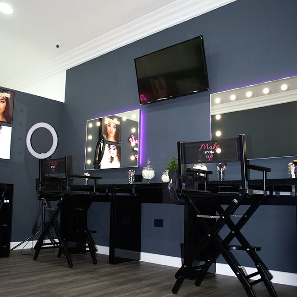 Unica professional makeup chairs and mirror for beauty salons